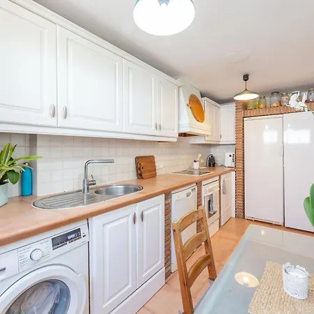 Casa Jardines Del Sol - G6 *
